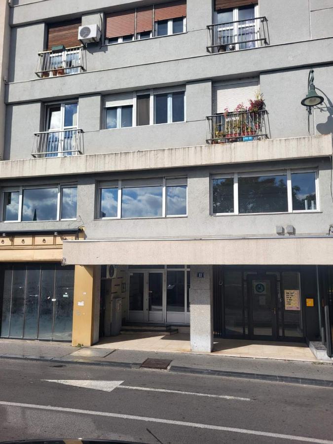 Sweet House Parlament Apartment Belgrade Exterior photo